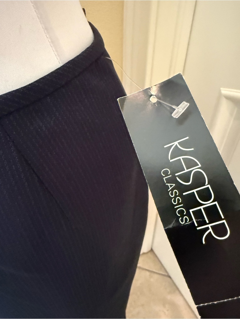 New Kasper black with pinstripes skirt